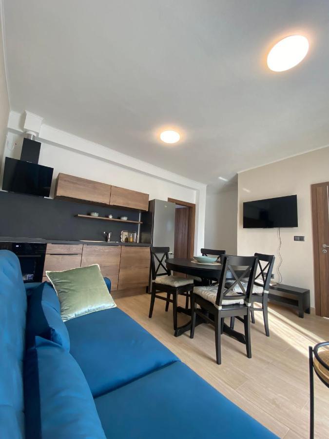 Apartmani Cvita Nevidane Exterior photo